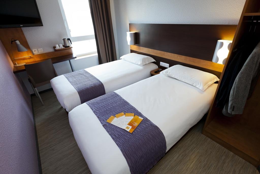 Фото Premiere Classe Lyon Centre - Gare Part Dieu