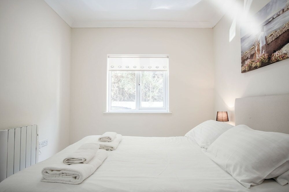 Фото Dunes End - 2 Bedroom Apartment - Pendine