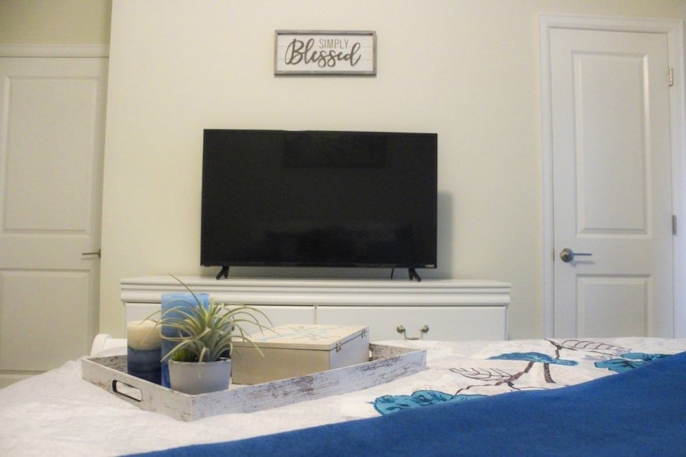 Фото 4br Townhome in Storey Lake by Shv-4971