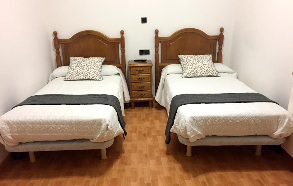 Фото Hostal Restaurante La Casilla