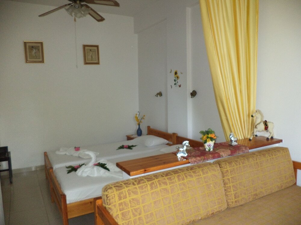 Фото Maria Apartments