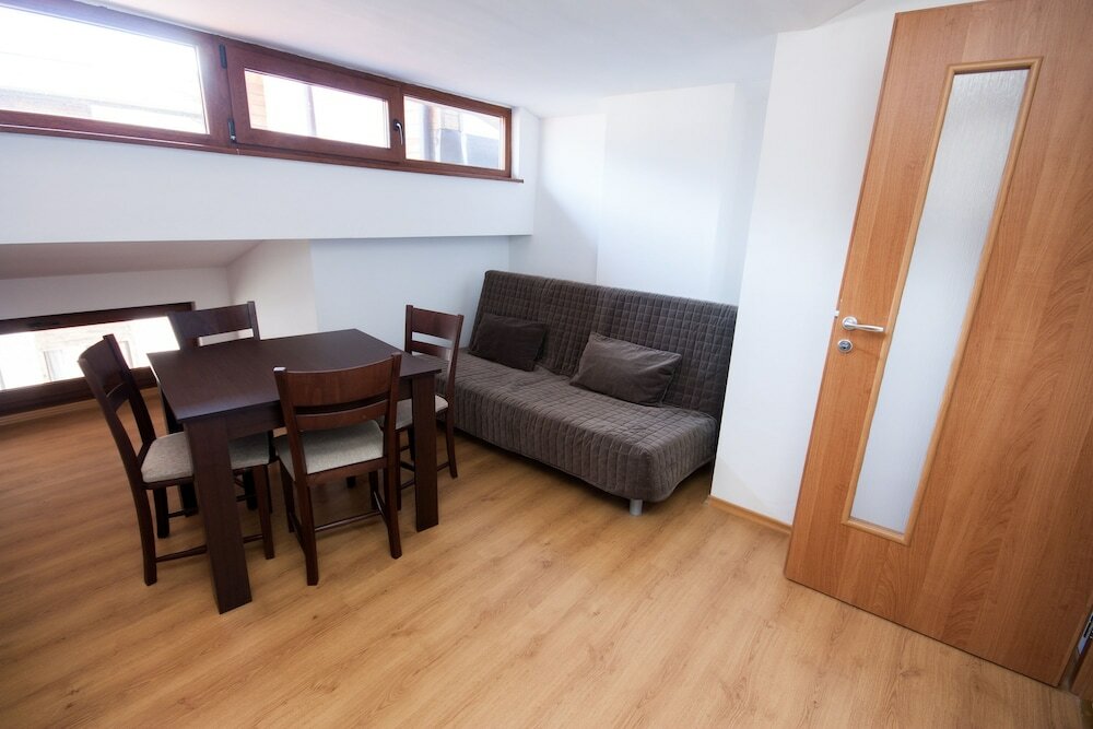 Фото Ruby Tower Apartments