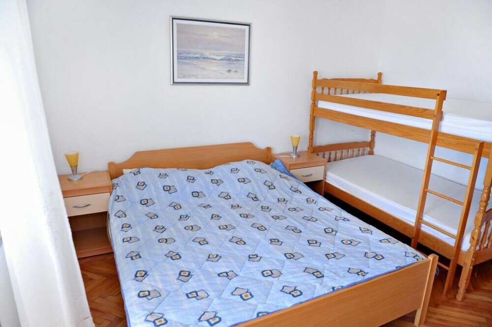 Фото Draga - 15 m From Pebble Beach - A2