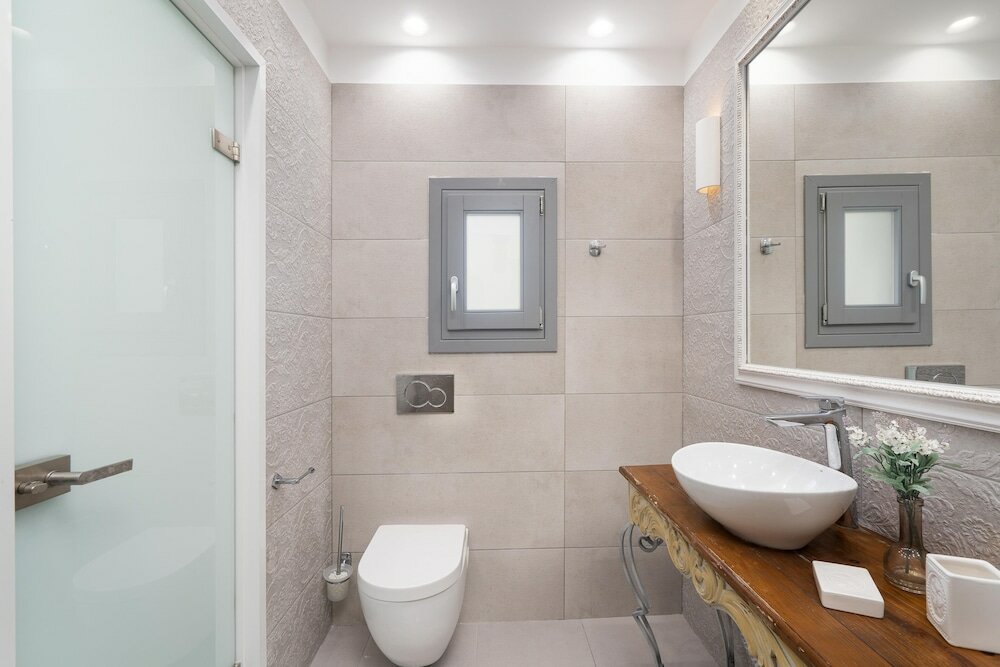 Фото Thousand Stars Suites & Rooms