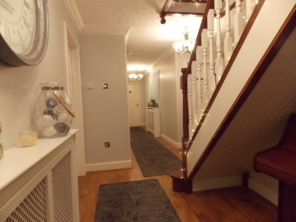 Фото Craig Eithin B & B Holyhead