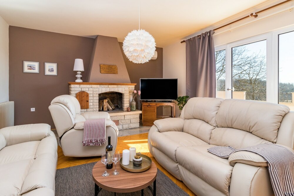 Фото Holiday Home with pool and garden