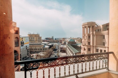 Гостиница Golden Palace в Ереване