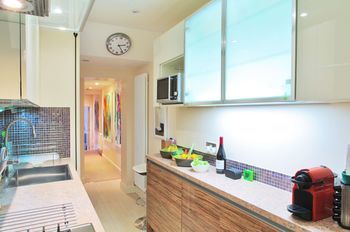 Фото The London Agent Chelsea Finborough