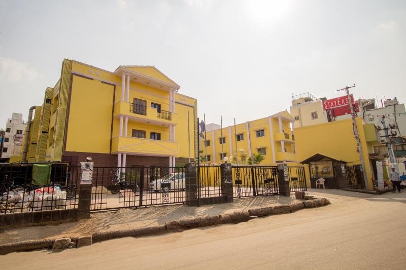 Фото отеля 2