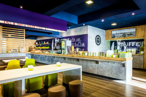 Внешний вид отеля Ibis budget Issy Les Moulineaux Paris Ouest в Исси-ле-Мулино, фото 1