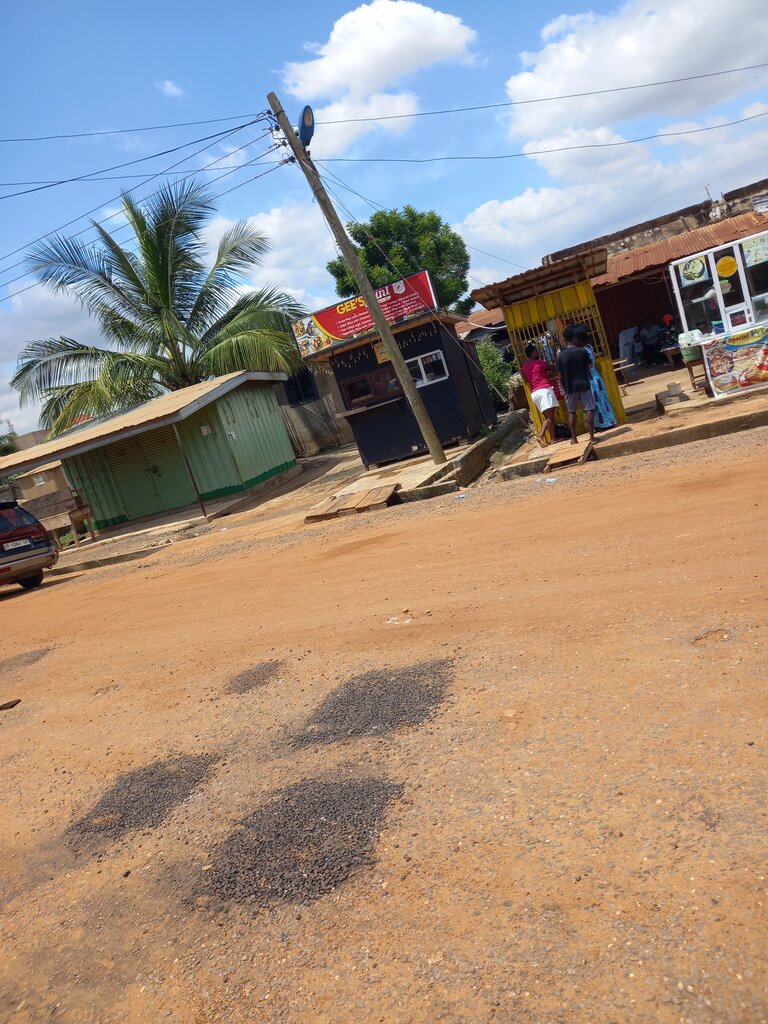 Canteen Gee's Joint, Earth, photo