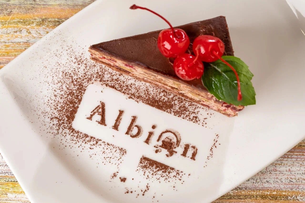 Фото Альбион