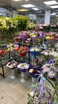 Цветы (Sredniy Vasilyevskogo Ostrova Avenue, 22), flower shop