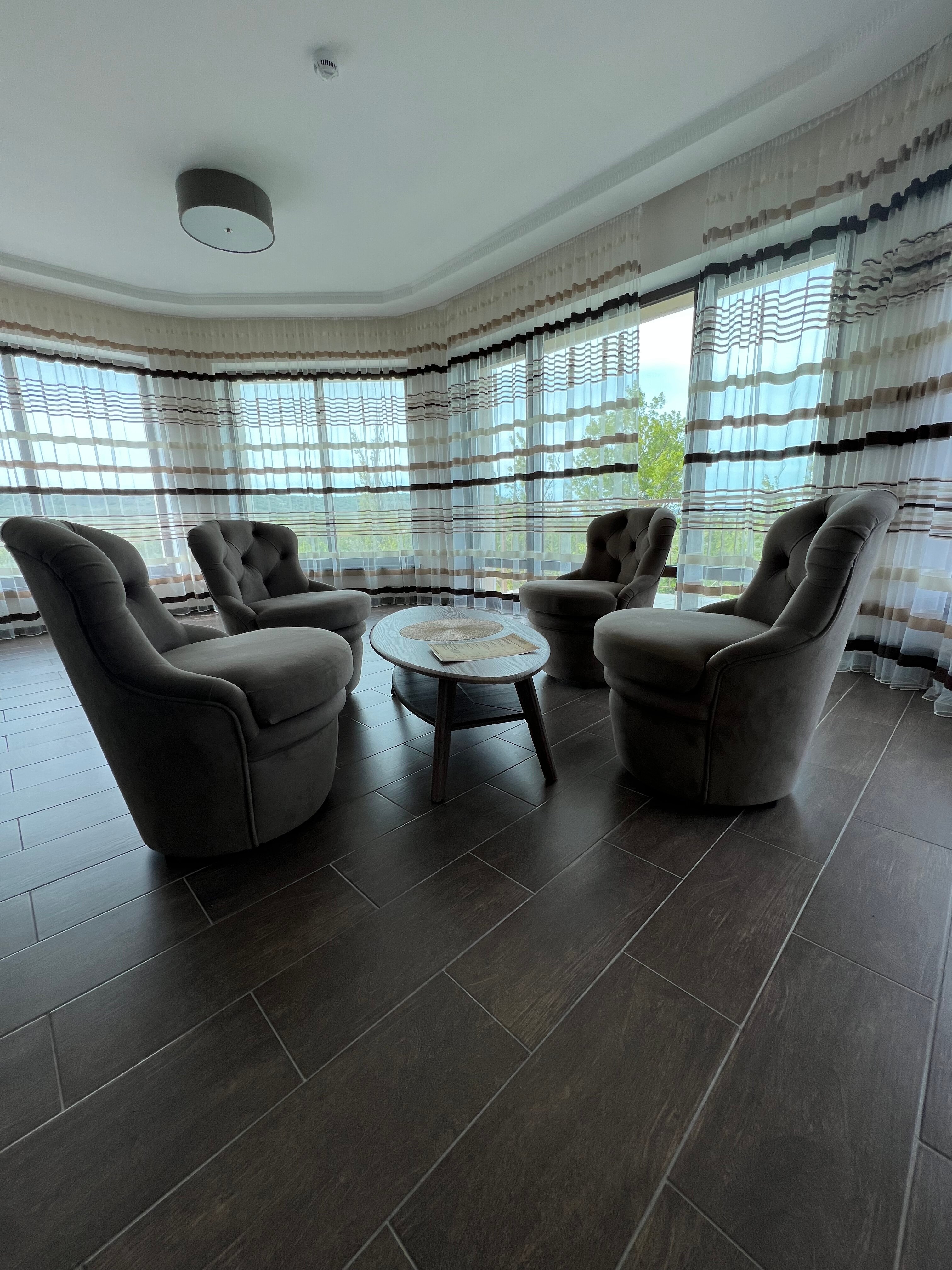 Фото Маркур