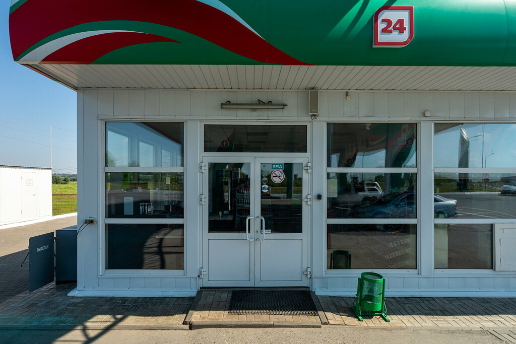 Gas station Tatneft, Chuvash Republic, photo