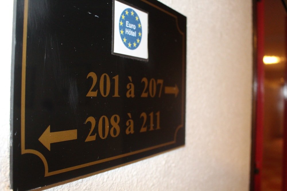Фото Euro Hotel Paris Creteil
