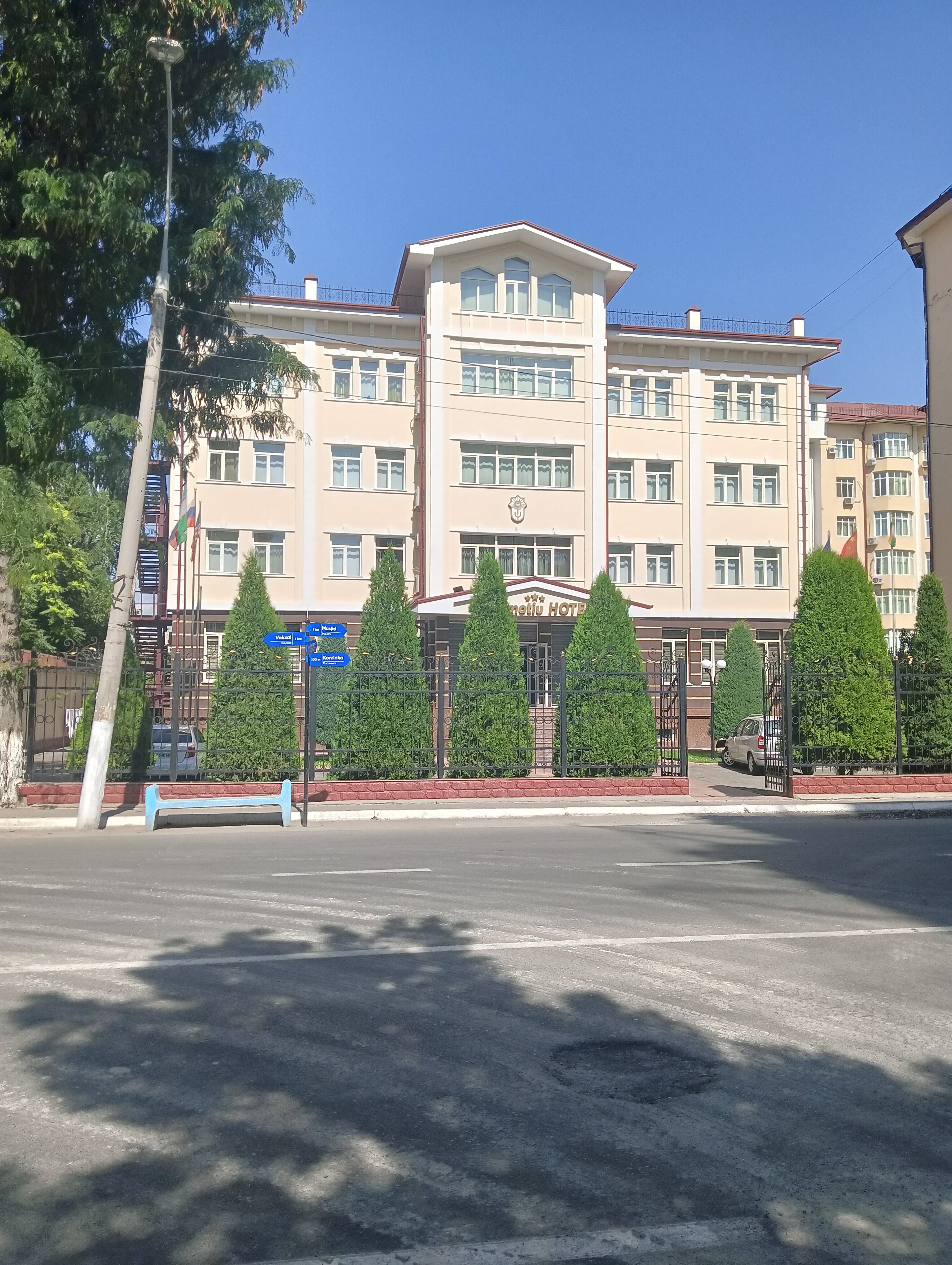 Фото отеля 3