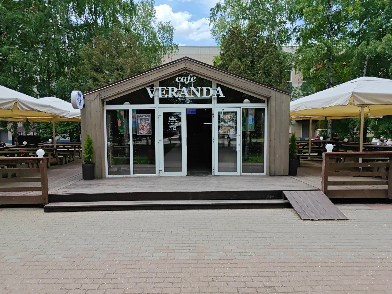 Веранда кафе гудаута