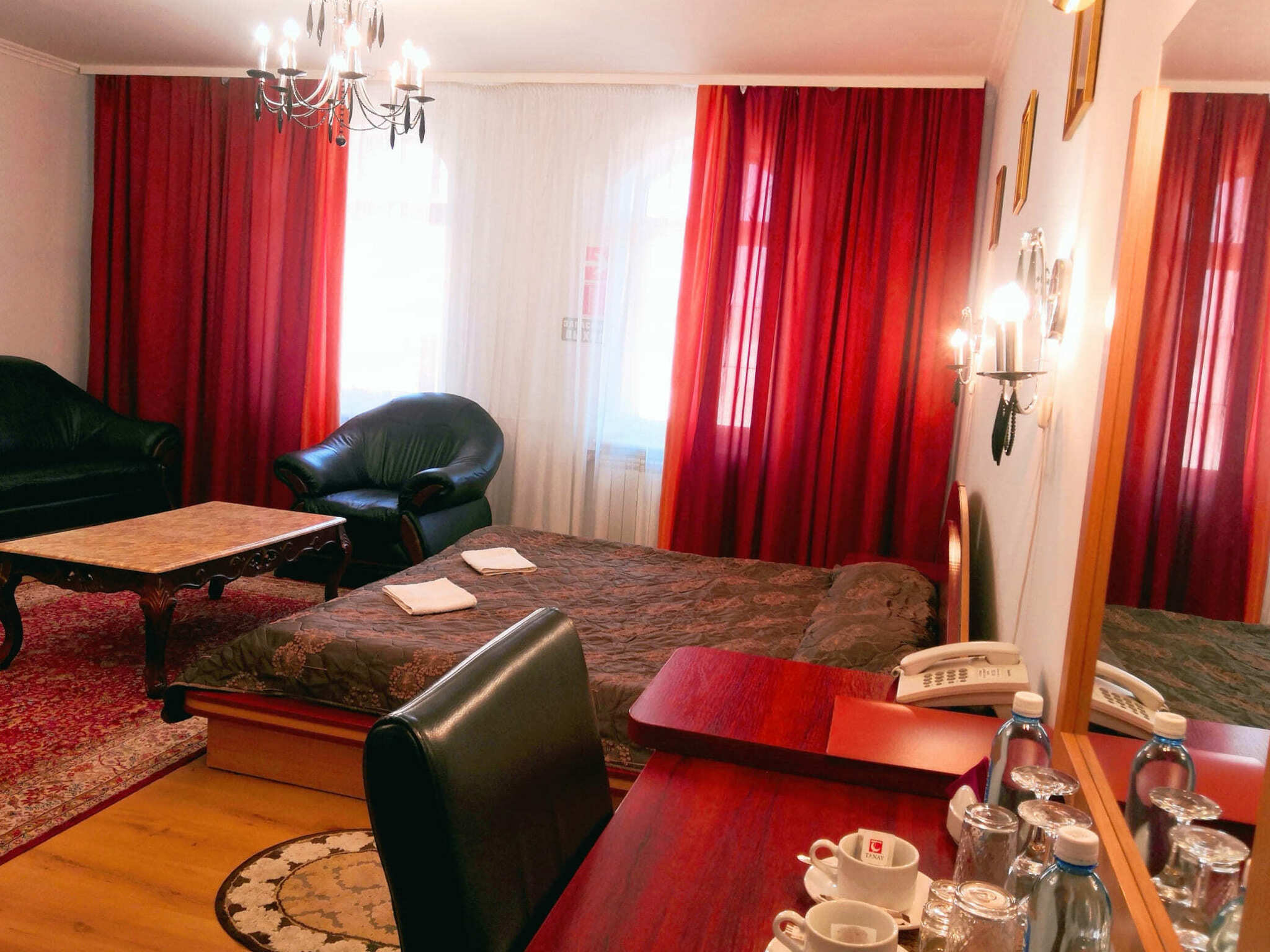 Фото Махаон