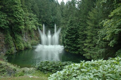 Внешний вид отеля Robin Hood Inn and Suites в Виктории, фото 5