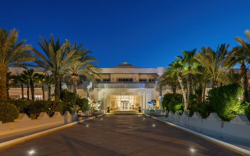 Radisson Blu Palace Resort & Thalasso