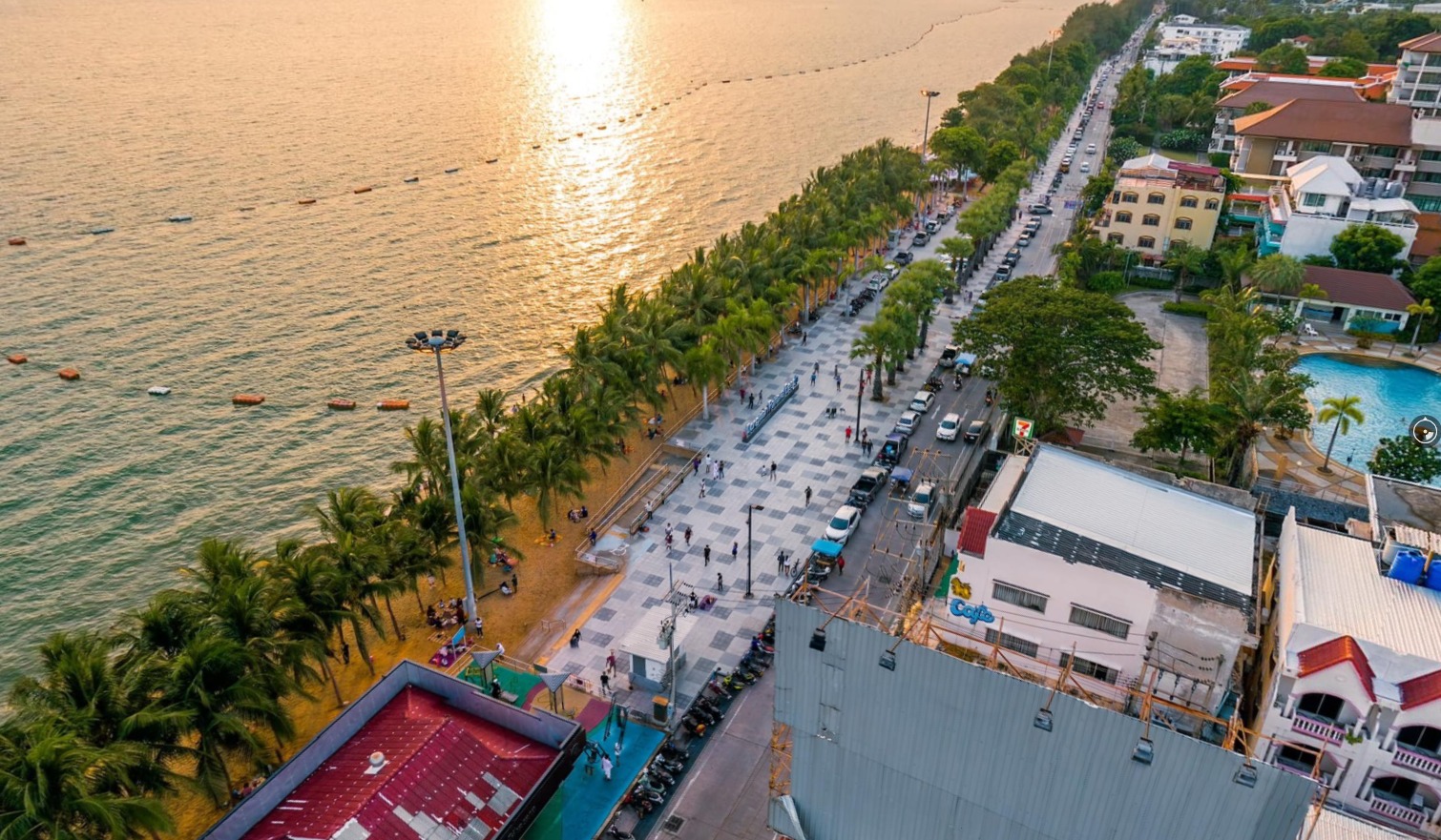 Фото Jomtien Plaza Condotel