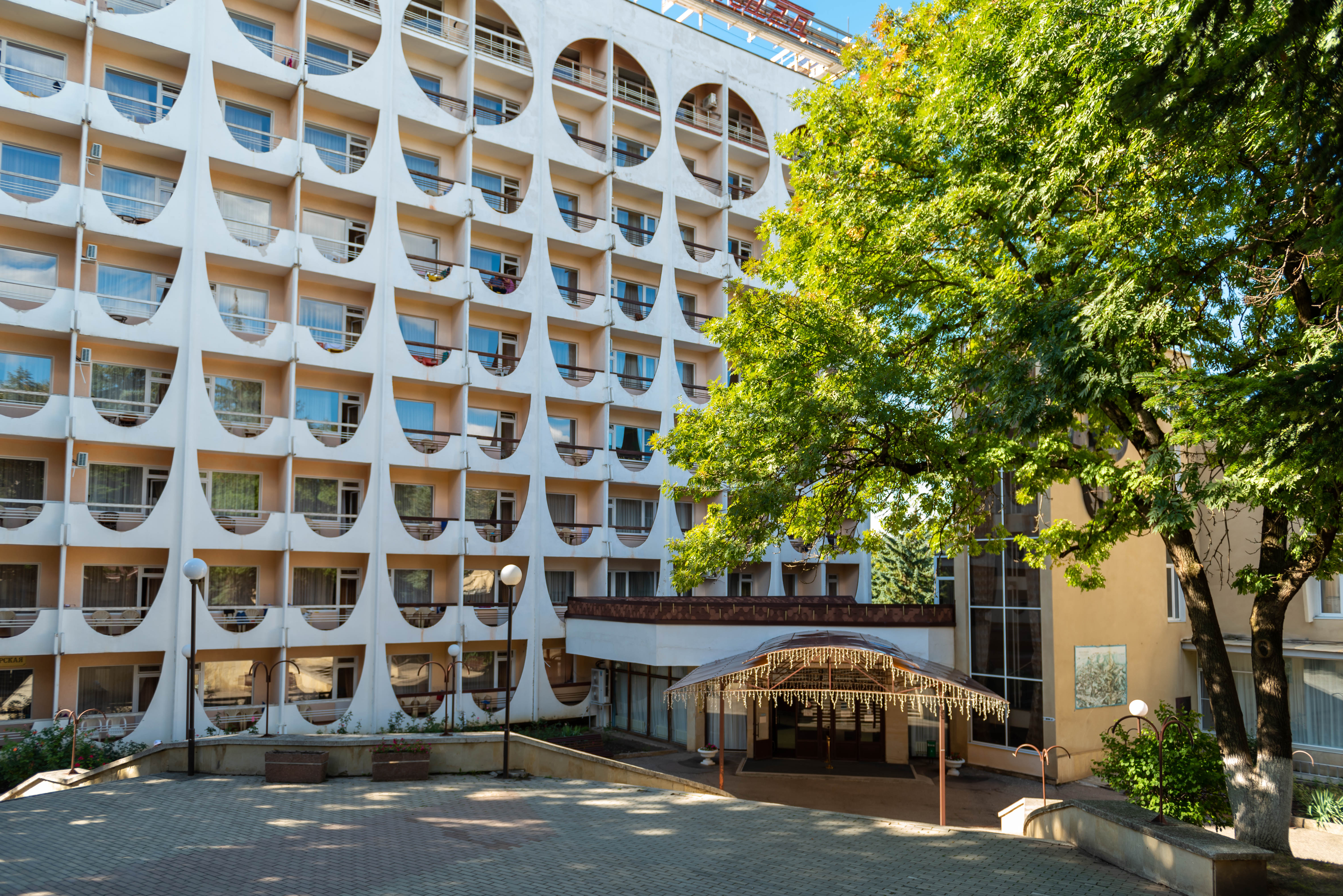 Фото отеля 1