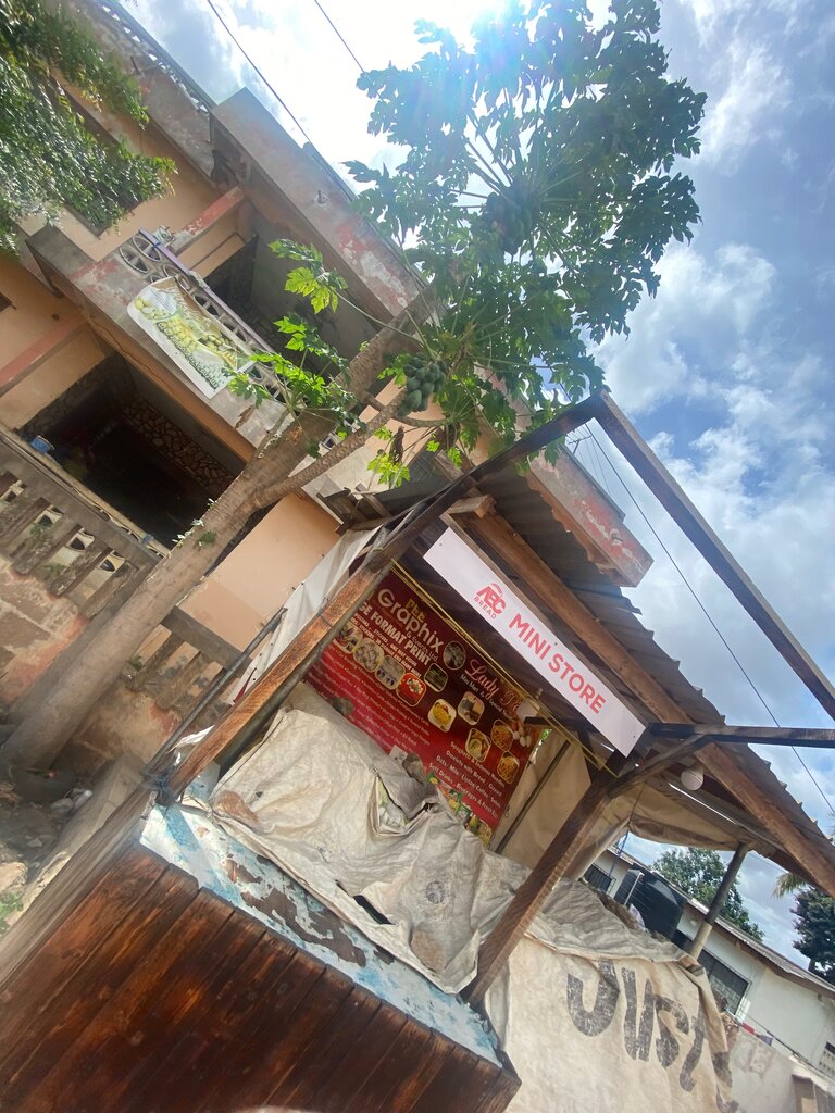Egg and poultry meat Lady's Fresh Eggs, Accra, photo