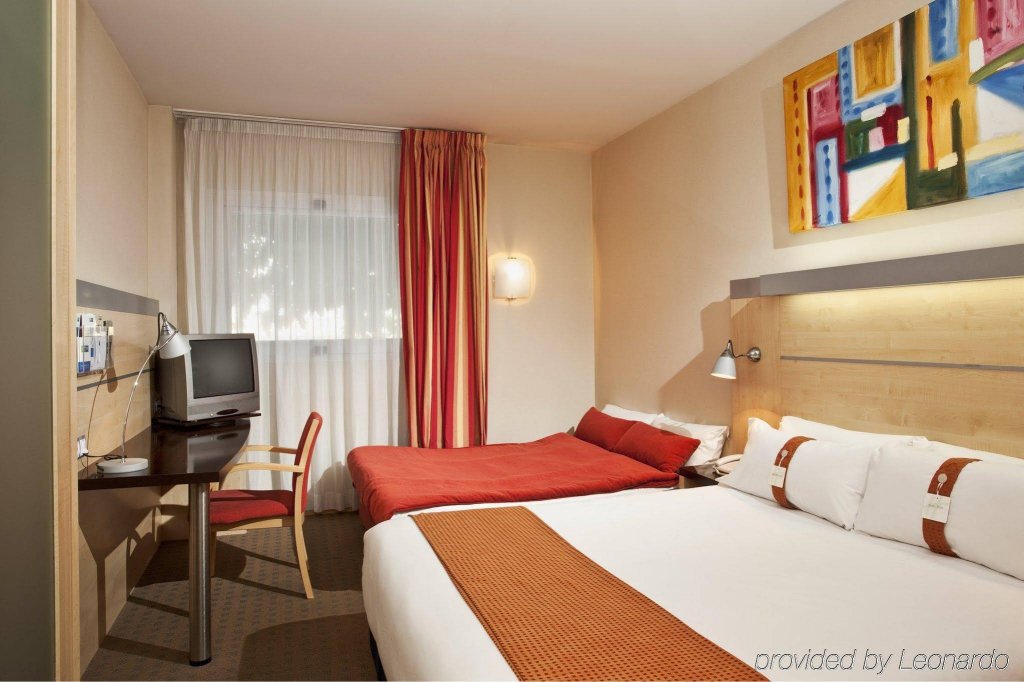 Фото Holiday Inn Express Madrid Rivas by IHG