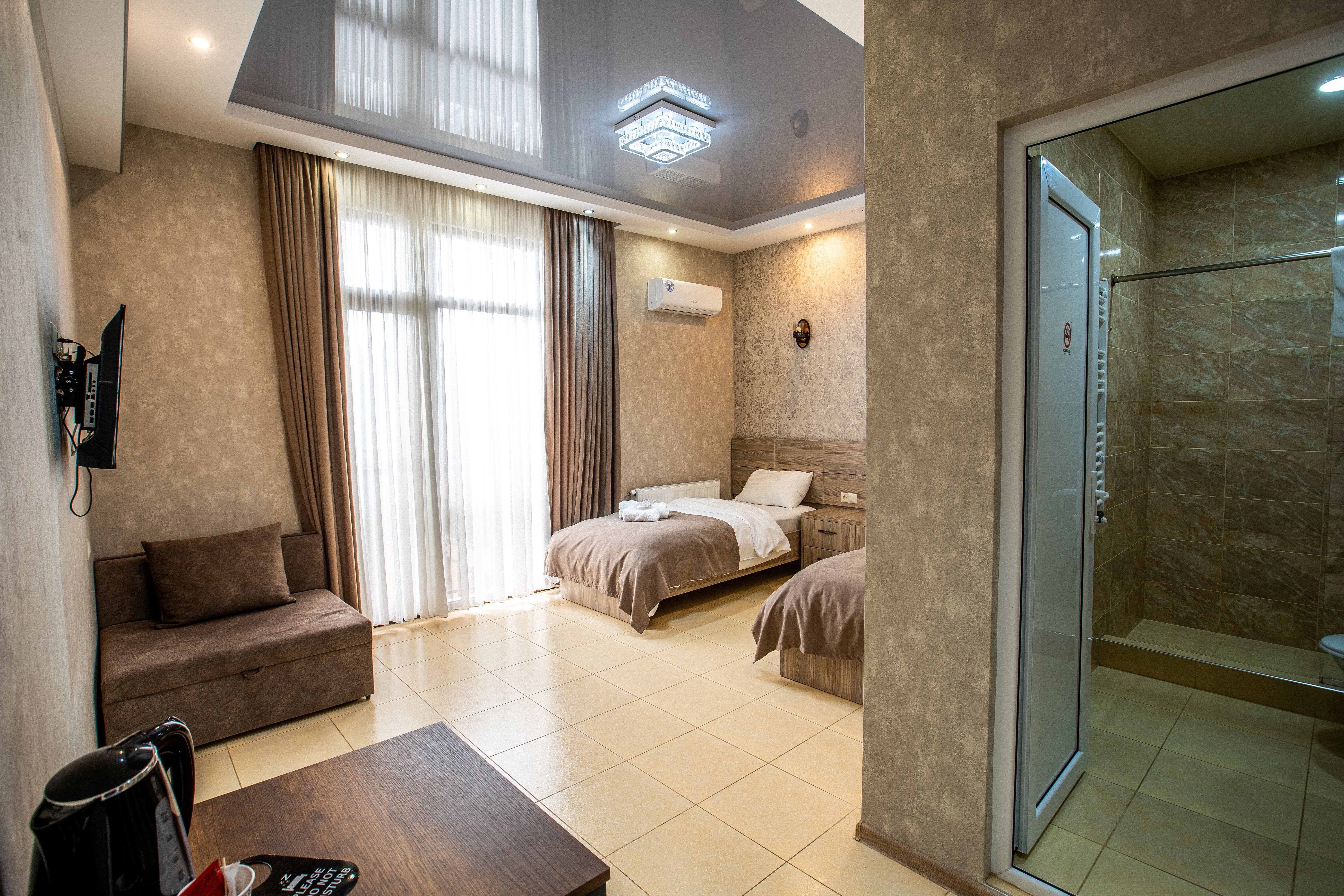 Фото Tbilisi Sea Hotel