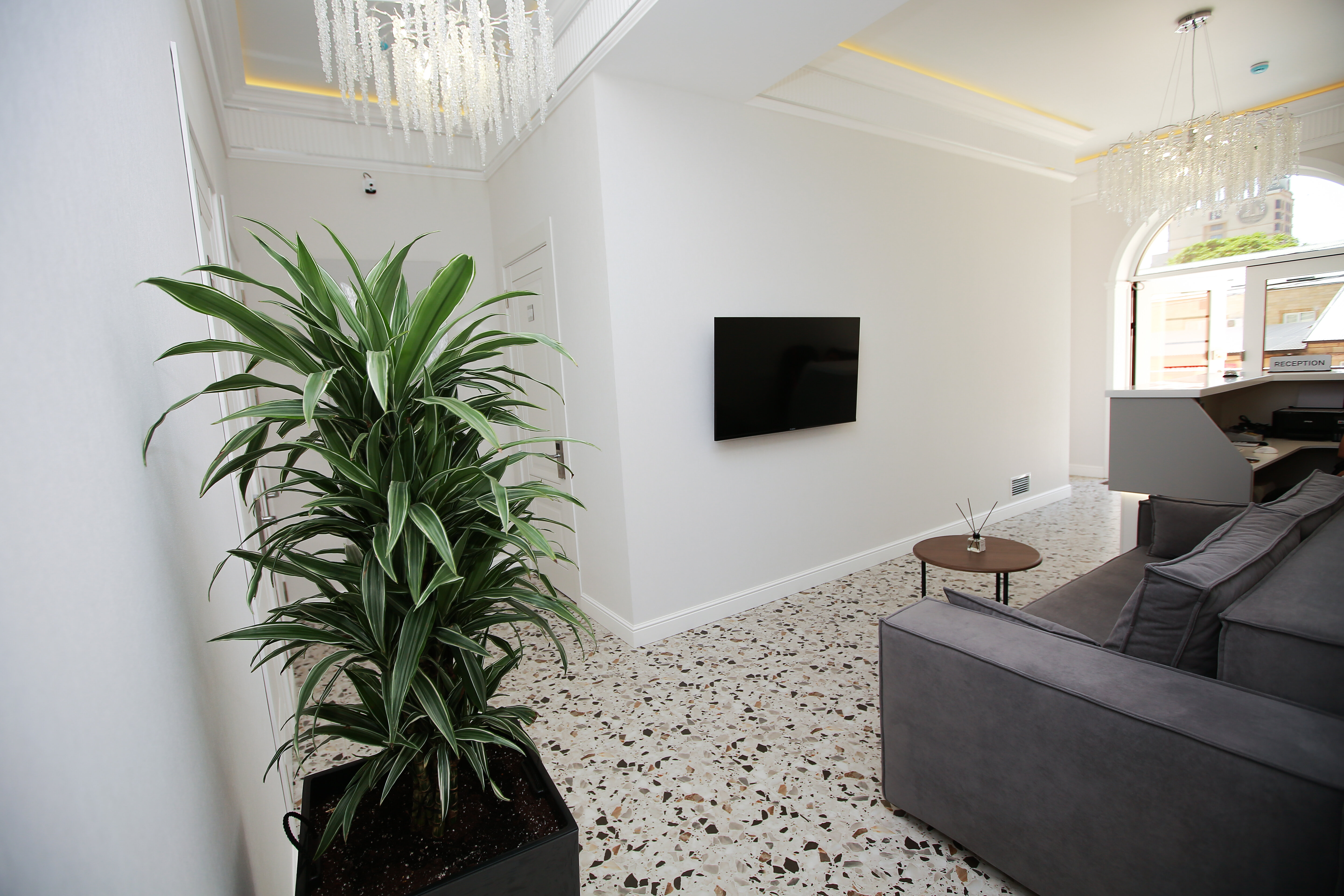 Фото Параллель