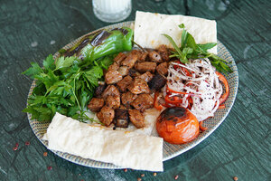 Zahter Tepsi Et Kebap (İçmeler Mah., Ankara Cad., No:2, Tuzla, İstanbul), restoran  Tuzla'dan