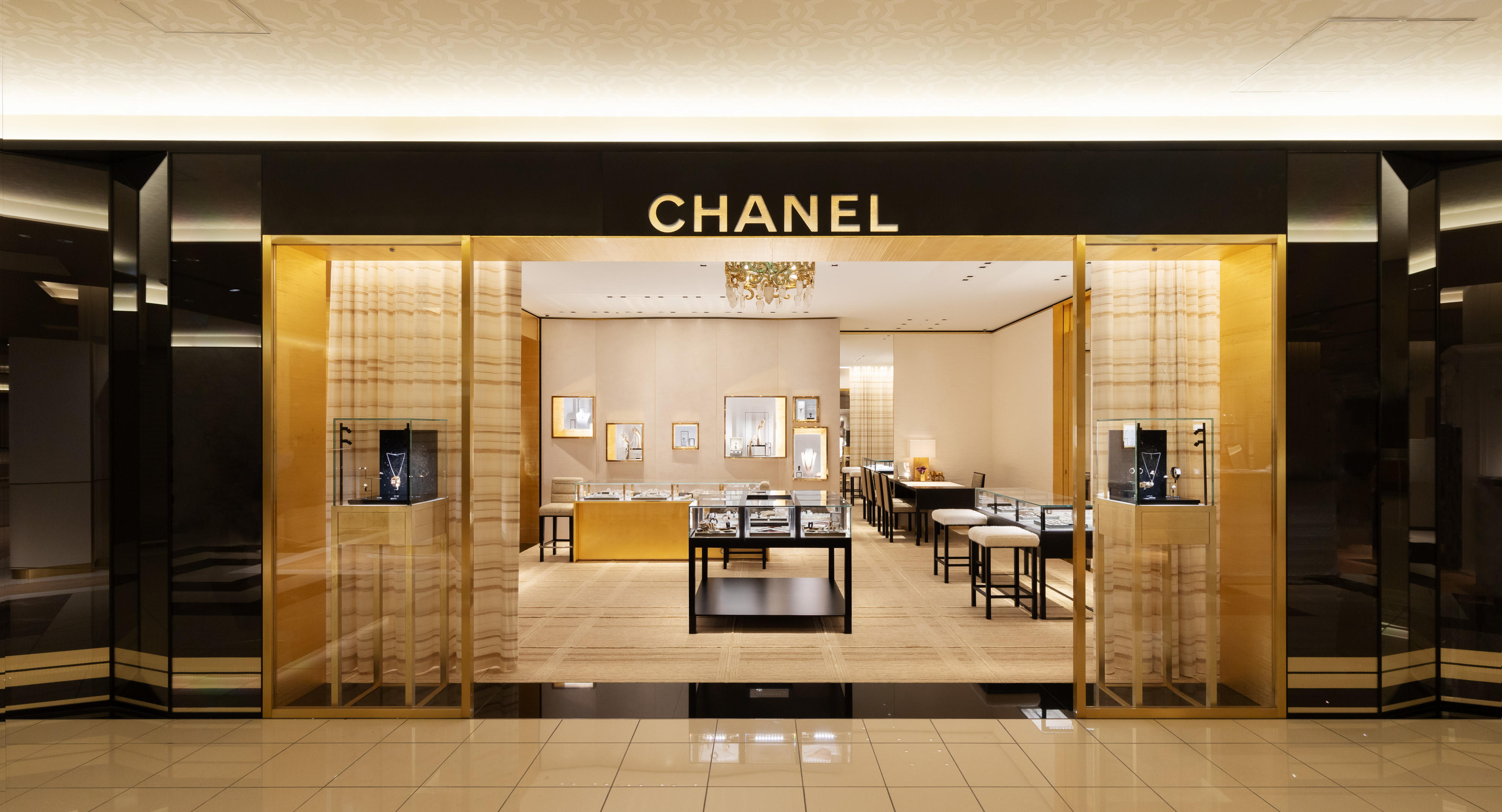 Chanel Watches & Fine Jewelry, jewelry store, Osaka Prefecture, Osaka City,  Chuo Ward — Yandex Maps