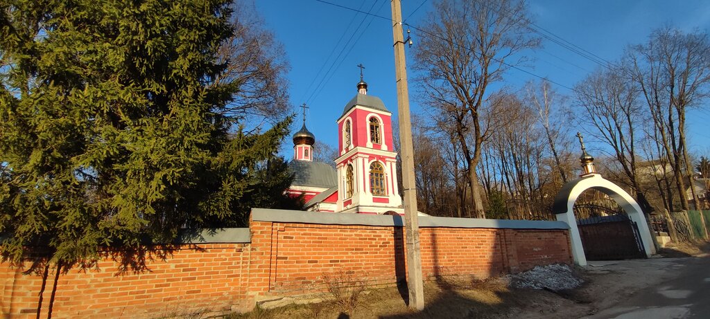 Orthodox church Tserkov Spasa Nerukotvornogo Obraza, Smolensk, photo