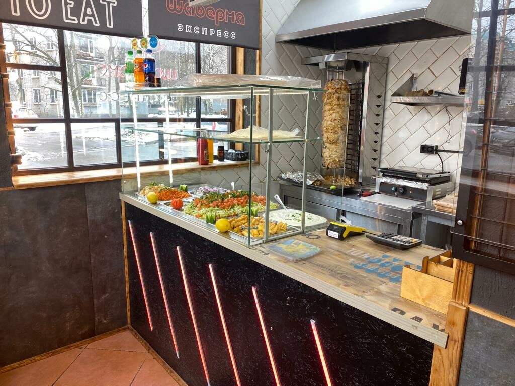 وجبات سريعة Shaverma Express ، سان بطرسبرغ، صورة