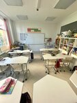 AClass (Aviatsionnaya Street, 77к2), private school