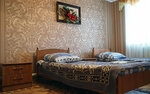 Kosmos (Akhtyrskiy Urban Type Settlement, ulitsa Druzhby, 10), hotel