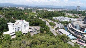 Гостиница The Palace Hotel Kota Kinabalu