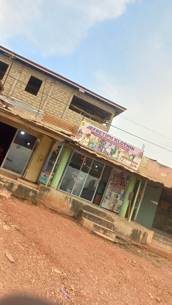 Fashion house Jefretiph klothin, Accra, photo