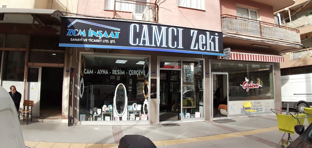 Glass workshop Glassmaker Zeki, Izmir, photo