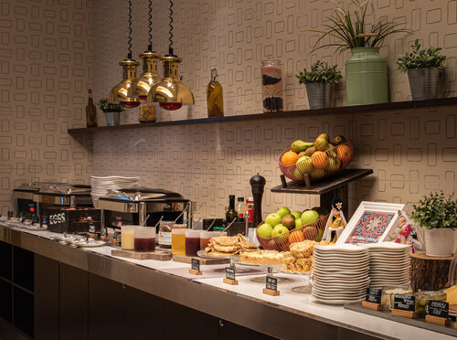 Внешний вид отеля Cosmos Kazan Hotel в Казани, фото 5