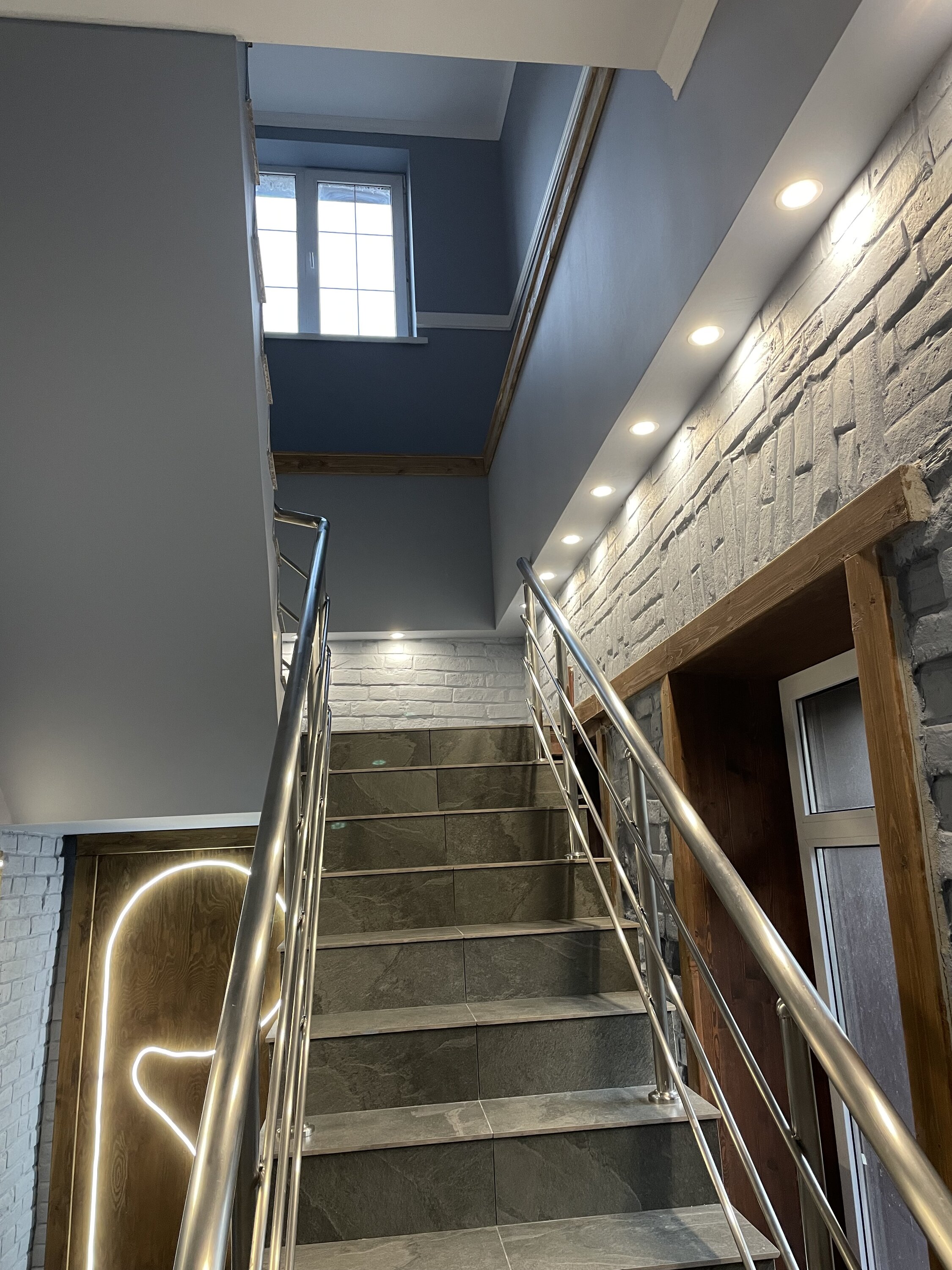 Фото Resident Loft Hotel