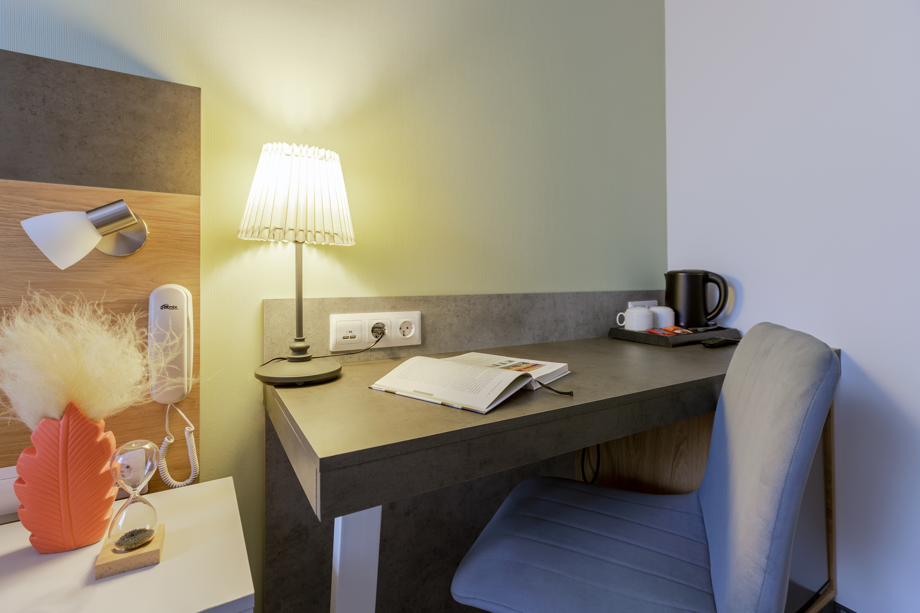 Фото Station Premier S12