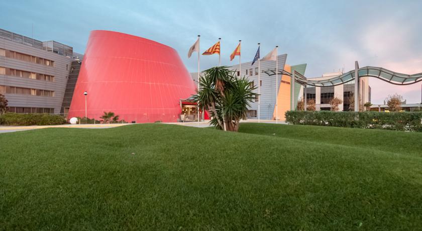 Фото Barcelona Airport Hotel