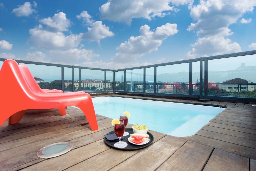 Фото Best Western Plus Executive Hotel and Suites