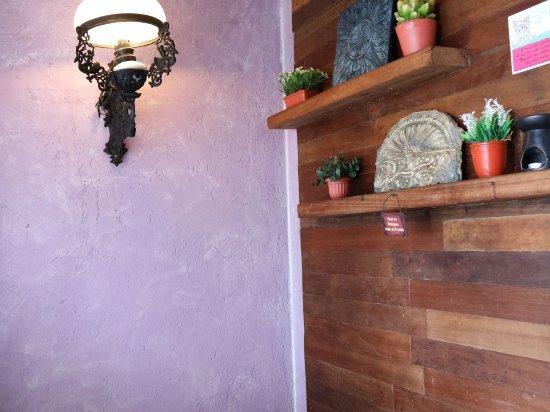 Фото Joaquin's Bed and Breakfast