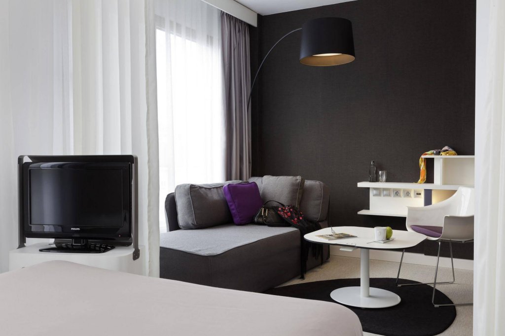 Фото Novotel Suites Paris Issy Les Moulineaux