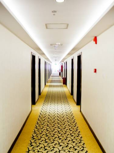 Фото Nostalgia Hotel Beijing Yonghe Lama Temple
