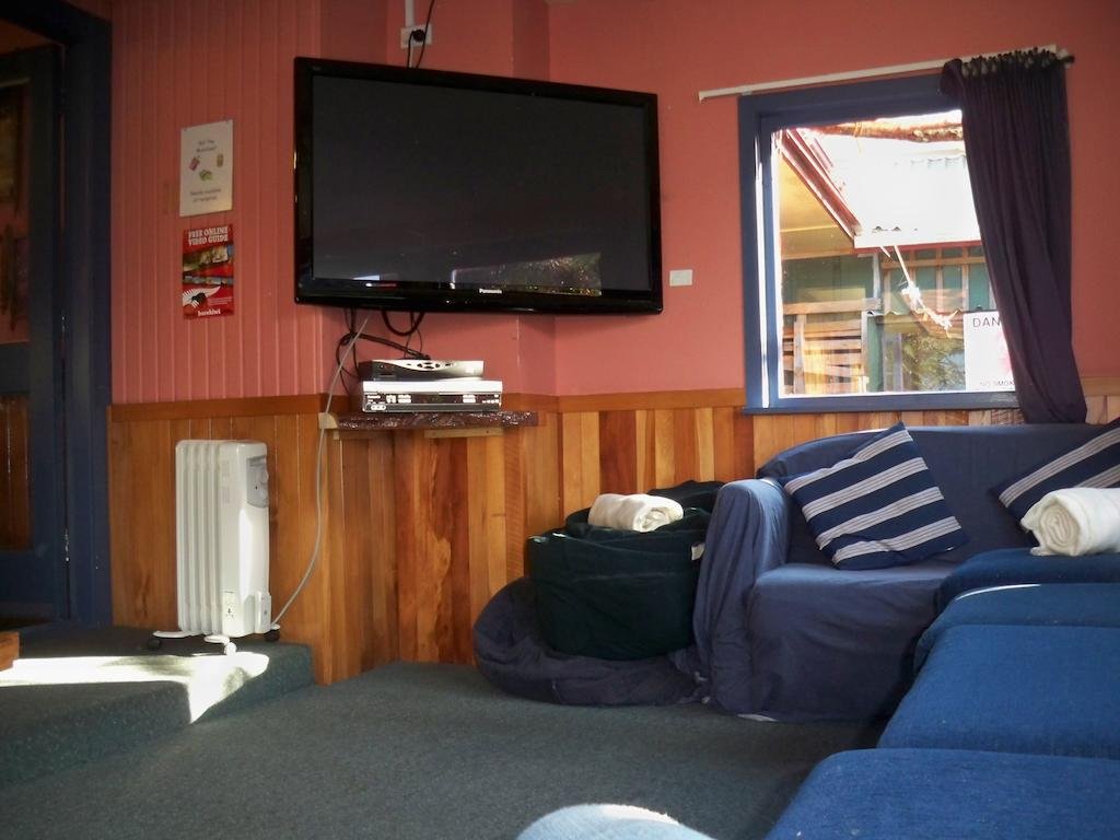 Фото Glow Worm Accommodation