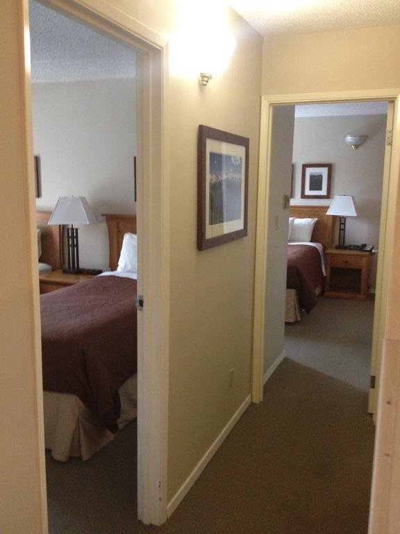 Фото Tantalus Resort Lodge